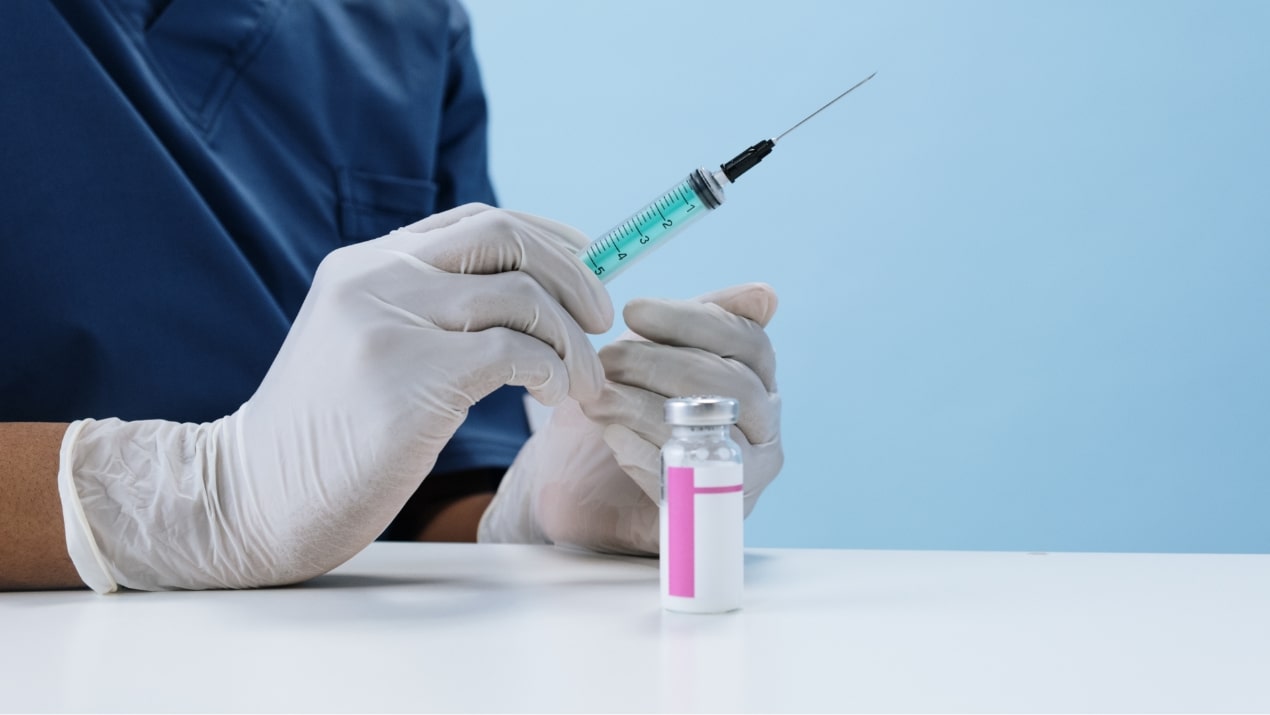 Clinical experience with tigecycline in the treatment of hospital
